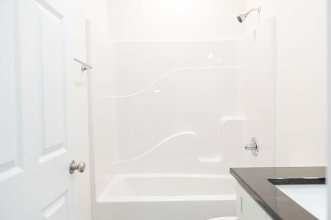 Building Photo - 3013 Silver Charm Ct