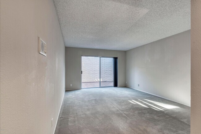 Building Photo - 7145 E McDonald Dr