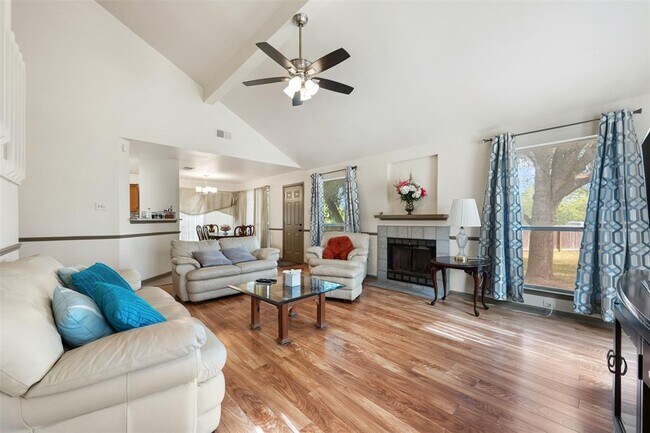 Building Photo - 4601 Castleman Dr