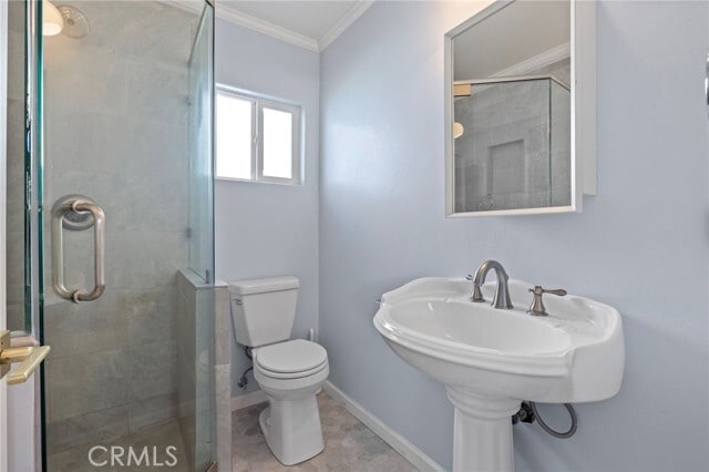 Building Photo - 6417 Graves Ave