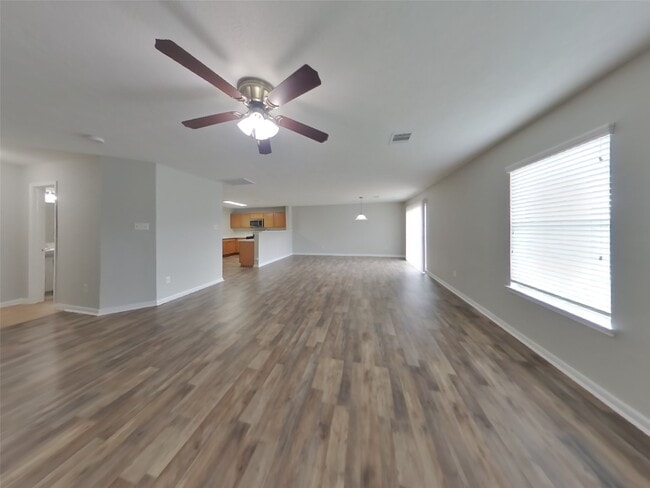 Building Photo - 29315 Legends Bluff Dr
