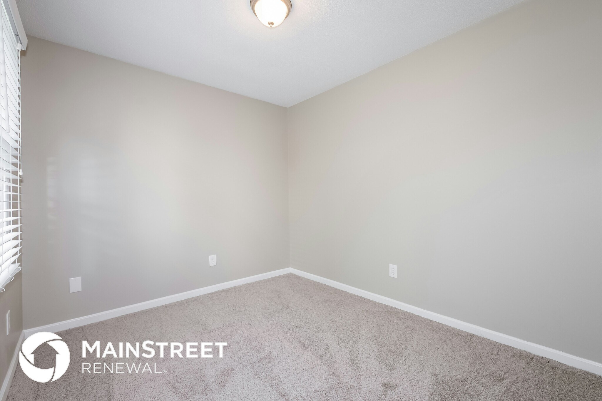 Building Photo - 4404 Liverpool Ln
