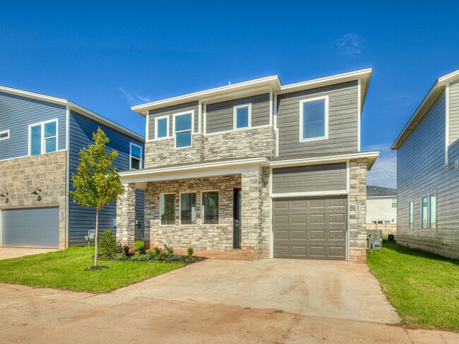 Building Photo - Beautiful New Construction Home in Edmond/...