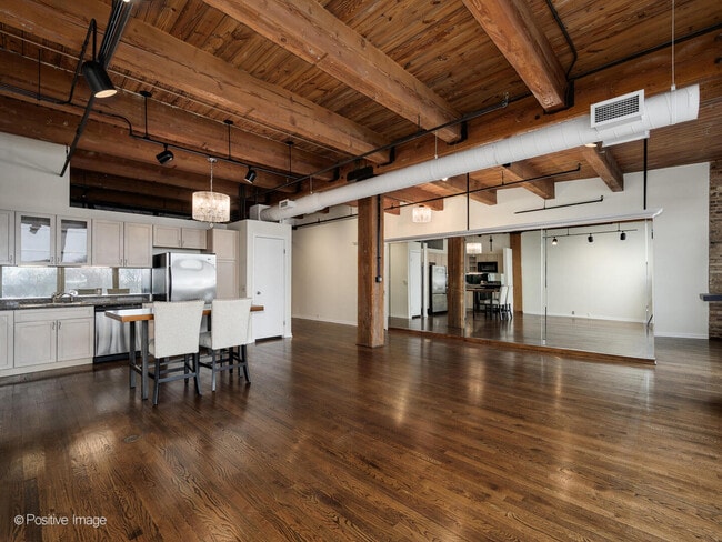 Building Photo - 540 N Lake Shore Dr