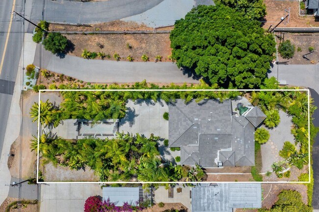 Building Photo - Beautiful Custom Built, Two-Story Home on Stunningly Landscaped Property with Gated Entrance!