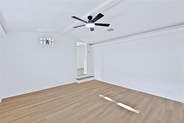 Building Photo - 211 Woodlawn Dr