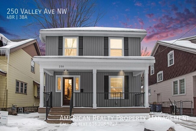 Primary Photo - 250 Valley Ave NW