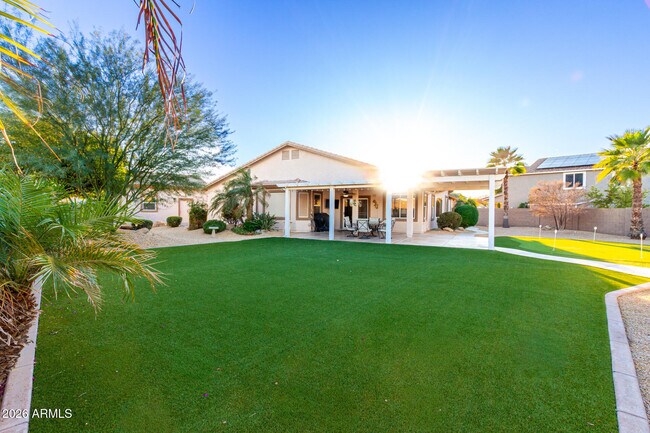 Building Photo - 15225 N 185th Ave