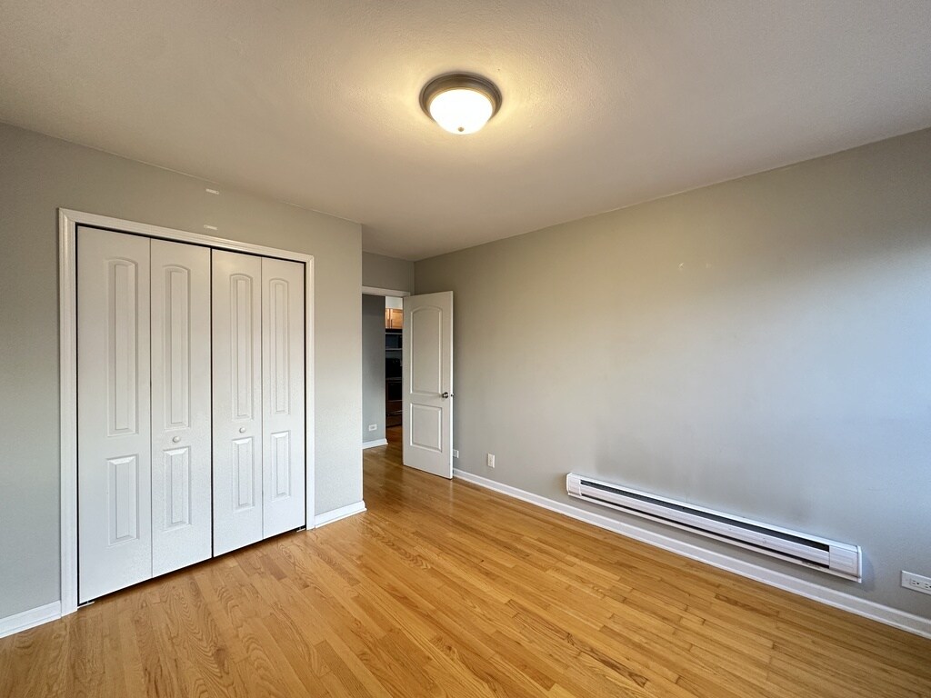 Building Photo - 4180 N Marine Dr
