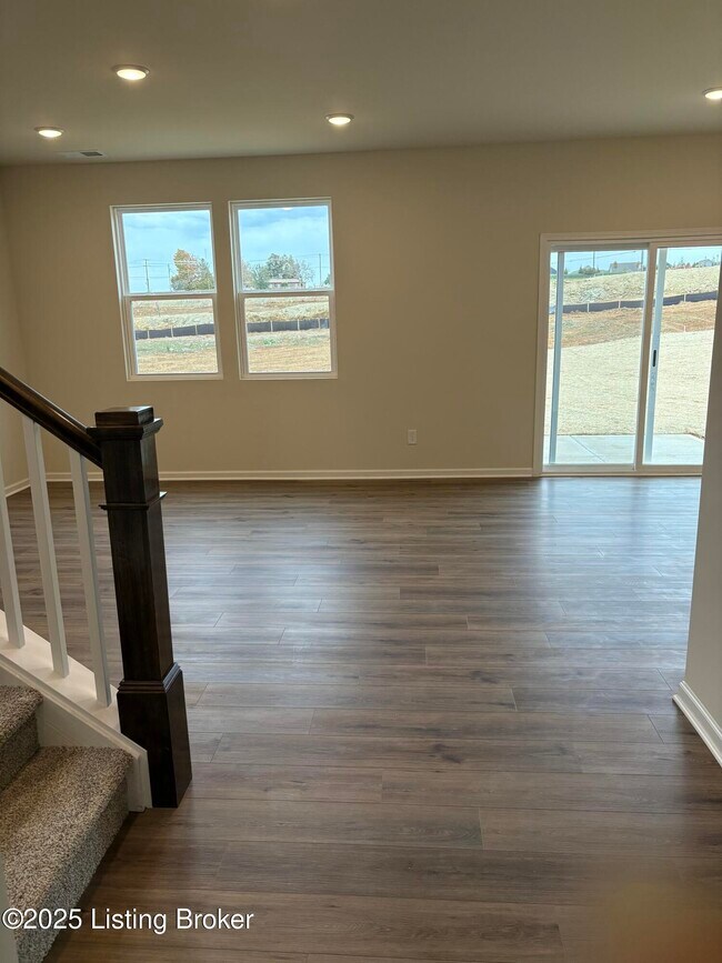 Building Photo - 16817 Aiken Rdg Cir