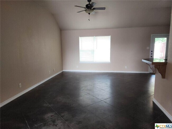 Building Photo - 501 Straws Mill Rd