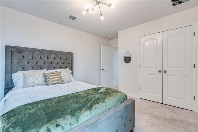 Building Photo - 4513 Lucabella Ln