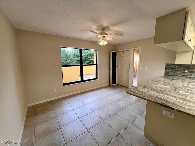 Building Photo - 4015 SE 20th Pl