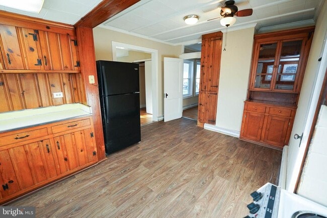 Building Photo - 101 Taylor Ave