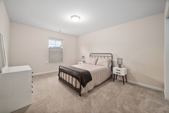 Building Photo - Stunning 3BD, 2.5BA End-Unit Fuquay-Varina Townhome with a 2-Car Garage in a Prime Location Near ...