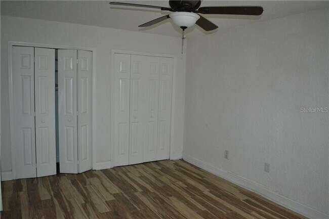 Building Photo - 603 Grenadine Ct