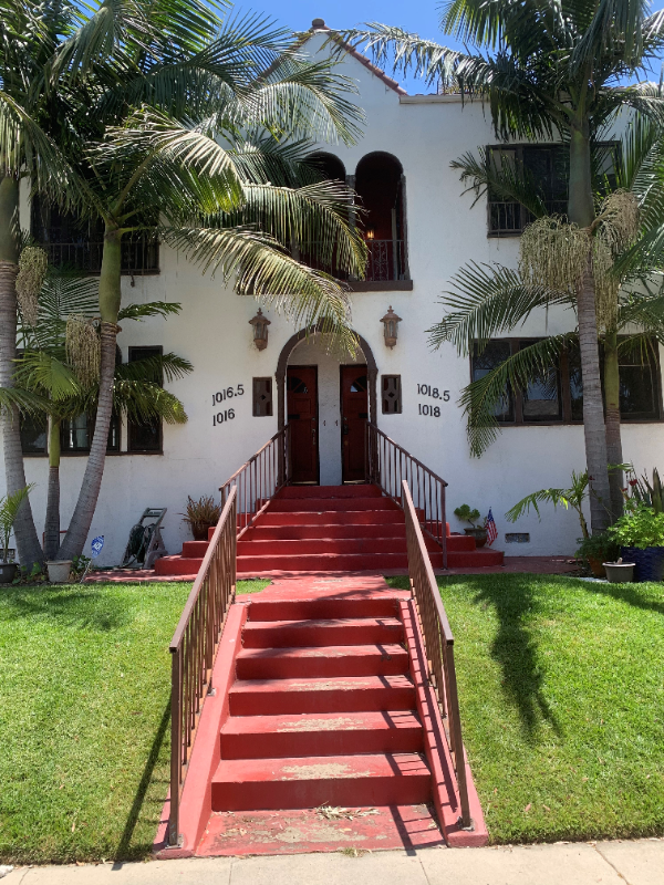 Primary Photo - 1016 S Orange Dr