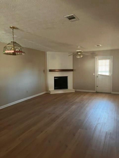 Building Photo - 1290 Knoll Ct NW