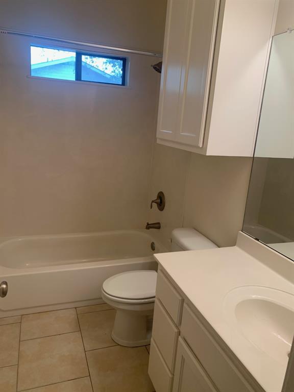 Building Photo - 21102 Santa Ana Cove