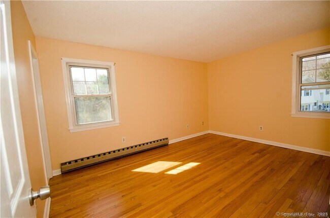 Building Photo - 30 Cavasin Dr