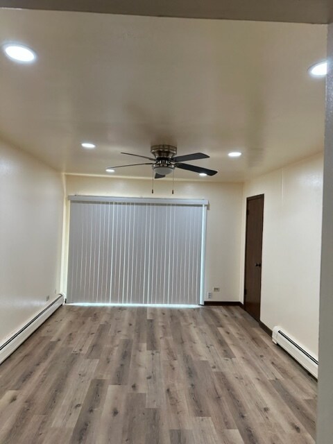 Living room - 17731 Commercial Ave