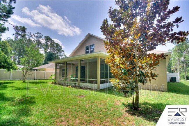 Building Photo - 14 Rymsen Ln