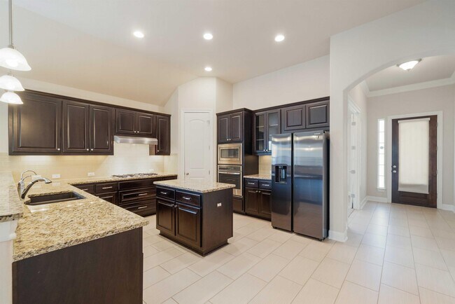 Building Photo - 3825 Vinalopo Dr