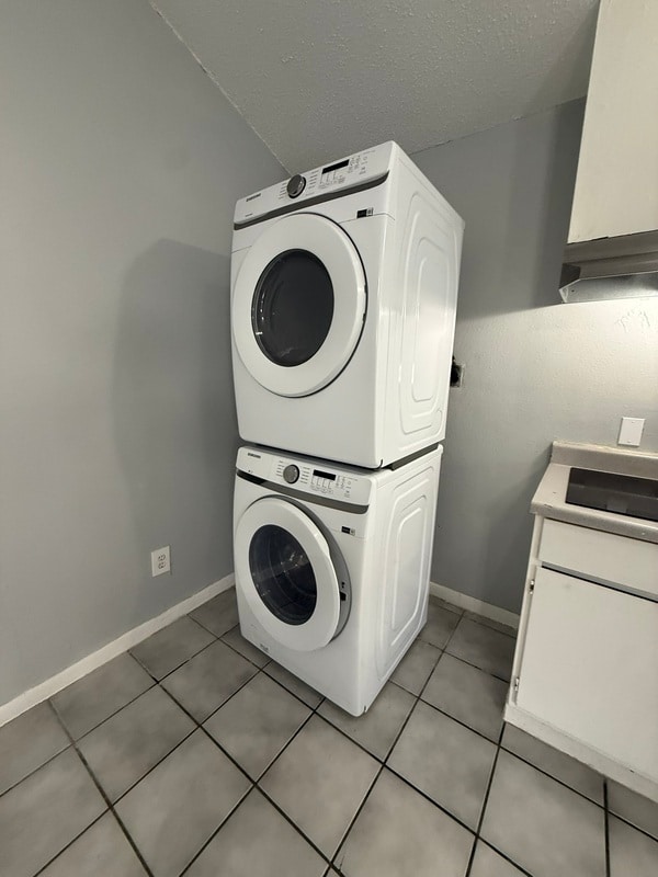 Building Photo - 1750 Morales St