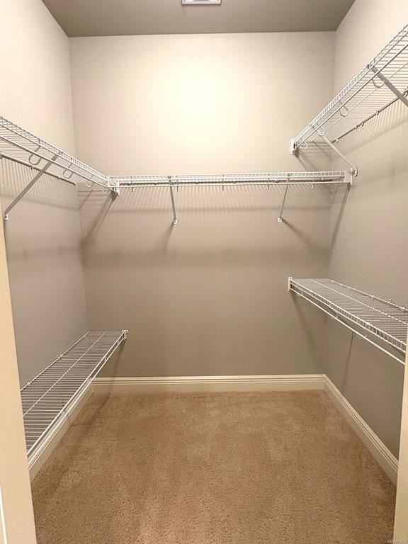 Building Photo - 461 Waters Edge