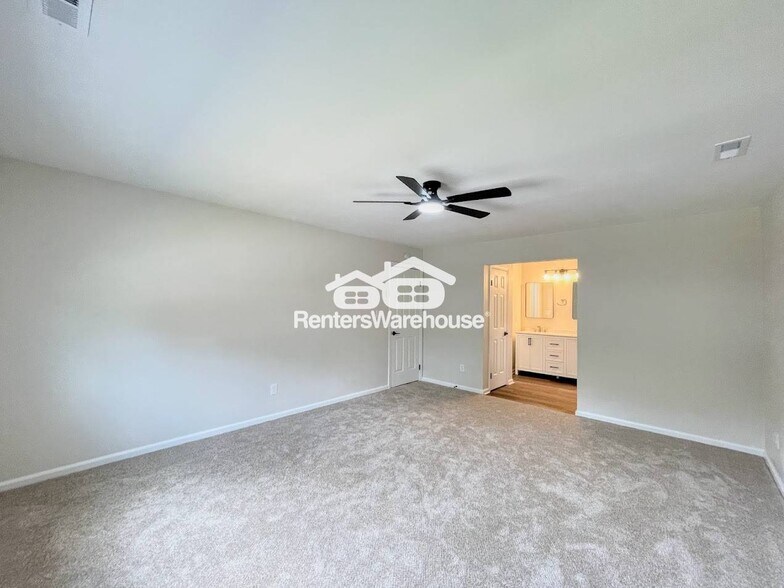 Building Photo - 2147 Haverford Dr