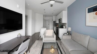 Building Photo - 2165 Nolensville Pk