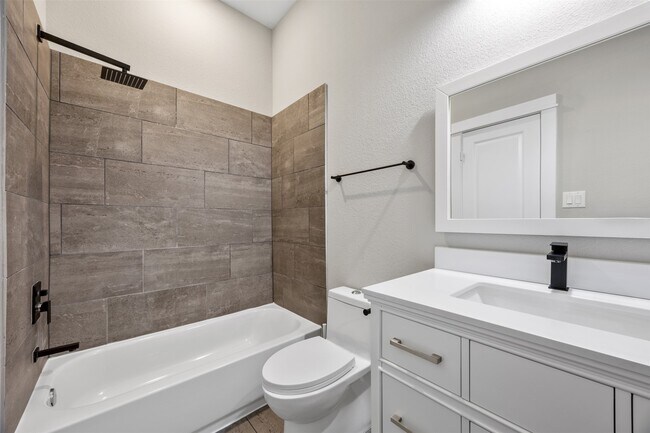 Building Photo - 8451 Berry Brush Ln