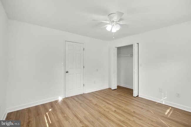 Building Photo - 138 Maryland Park Dr