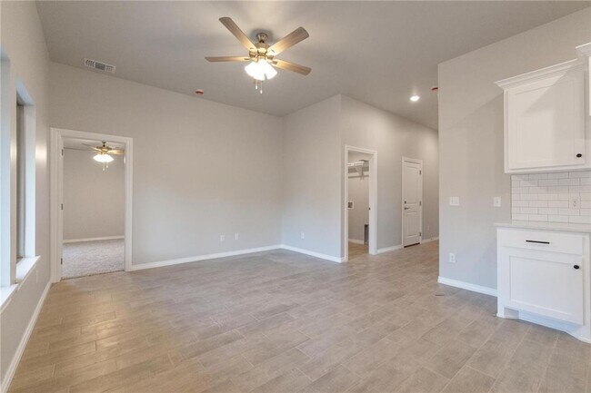 Building Photo - Luxury BRAND NEW 3 Bedroom 2 Bathroom Home...