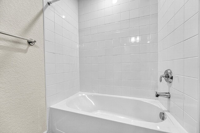 Building Photo - $2,195.95-  3 Bed, 2.5-Bath townhome in CO Springs with Central AC