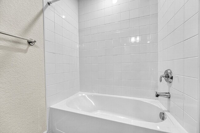 Building Photo - $2,250-  3 Bed, 2.5-Bath townhome in CO Springs with Central AC