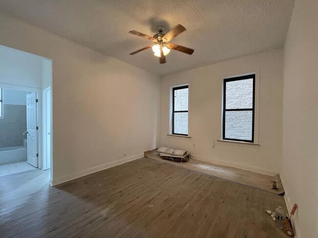 Building Photo - 1103 Franklin Ave