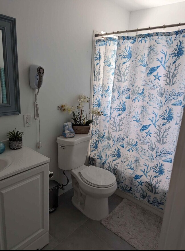 Building Photo - 1504 Waterview Cir