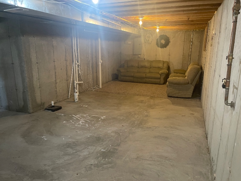 Building Photo - 125 Sophie Ln