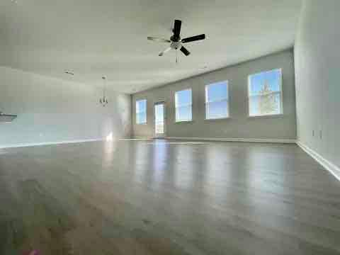 Building Photo - 87 Shelter Ln E