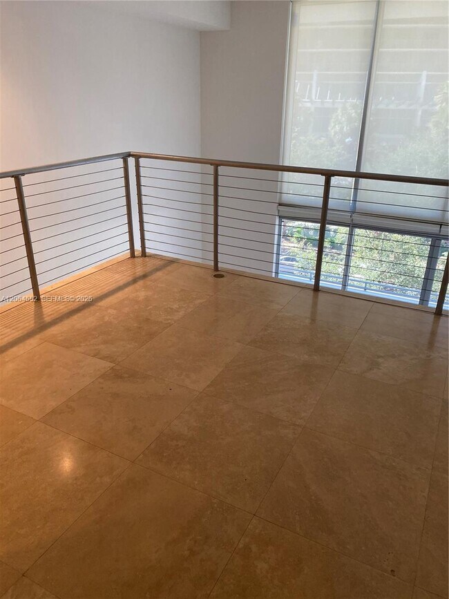Building Photo - 1050 Brickell Ave