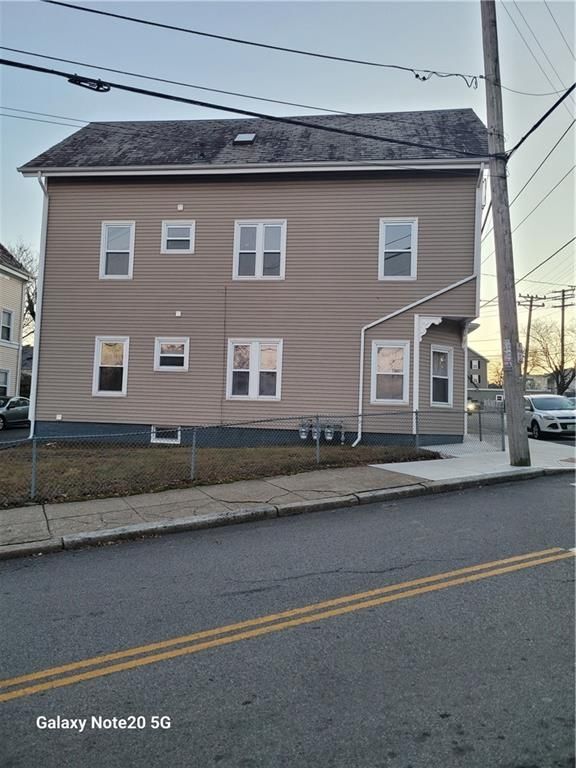 Building Photo - 230 Pawtucket Ave