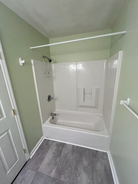 Building Photo - 3915 Penns Dr