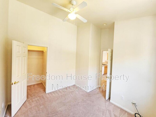 Building Photo - 1320 Pocahontas Ave