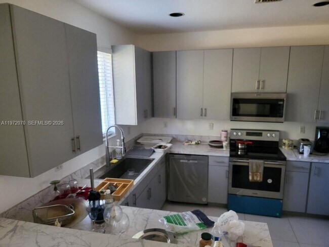 Building Photo - 15843 SW 139th St