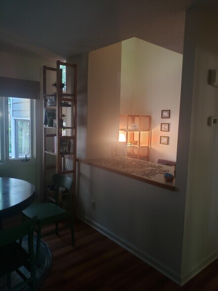 Building Photo - 4422 Beechnut Ln