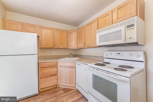 Building Photo - 222 Timber Trail