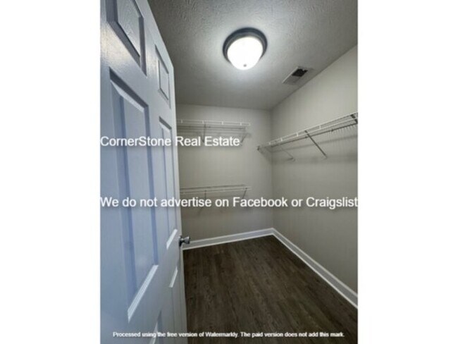 Building Photo - 1516 Timberrock Ct