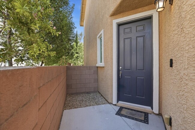 Building Photo - 8747 W Moon Crater Ave