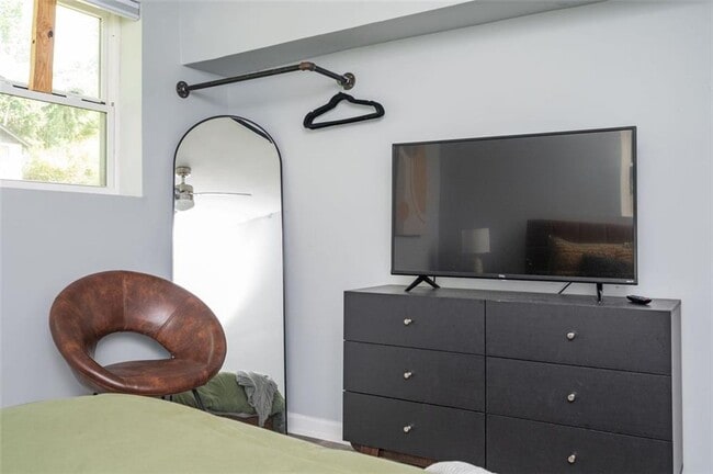 Building Photo - 1778 Flintwood Dr SE